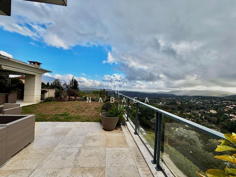 Appartement - 218 m² - 2 pièces