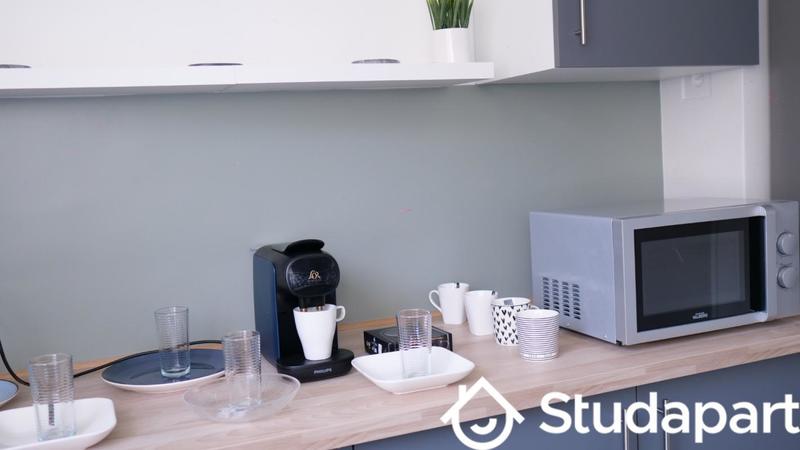 Chambre - 11 m² - 1 pièce