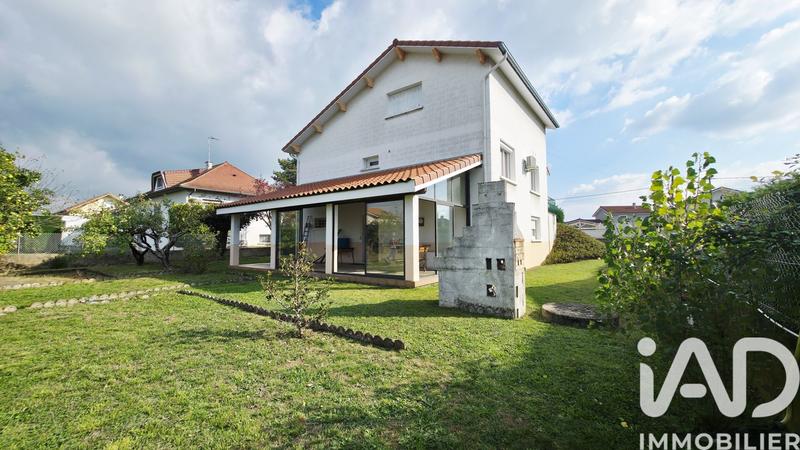 Maison - 116 m² - 5 pièces