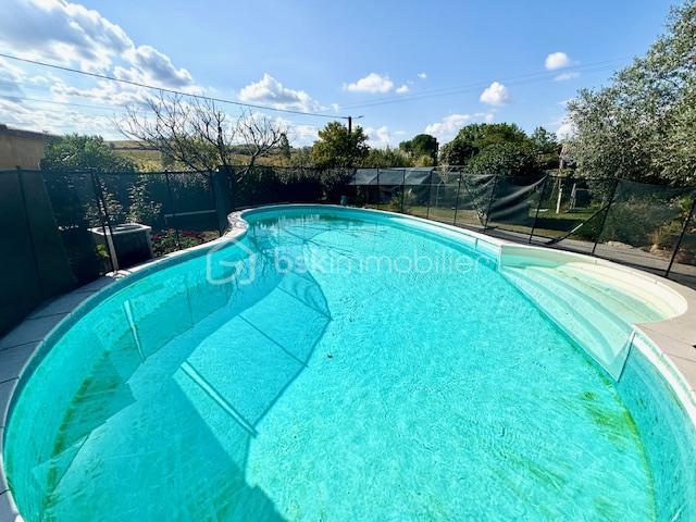 Maison traditionnelle - 136 m² - 6 pièces