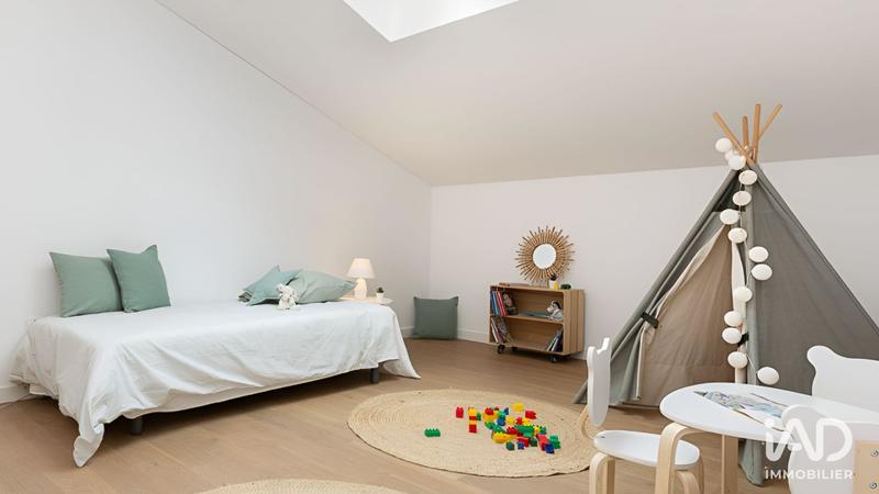 Maison de ville - 144 m² - 4 pièces