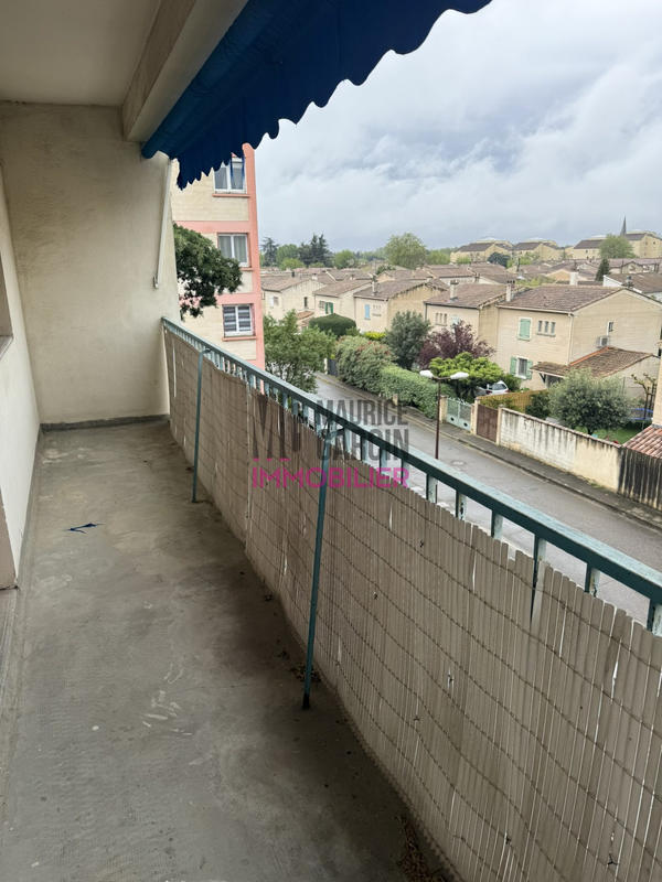 Appartement - 77 m² - 4 pièces