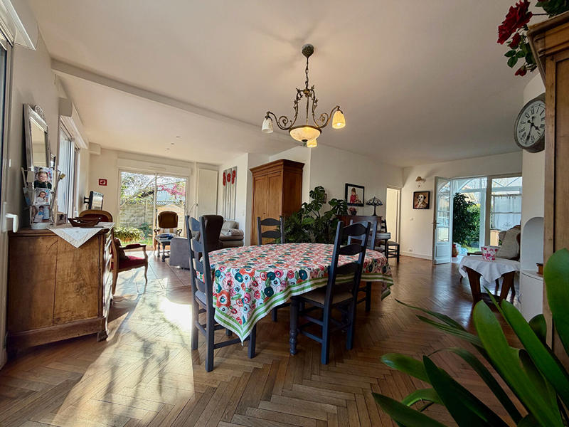 Maison - 158 m² - 5 pièces