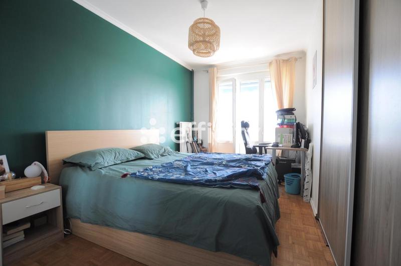 Appartement - 85 m² - 3 pièces