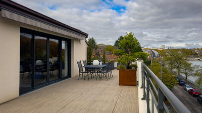 Appartement - 193 m² - 5 pièces