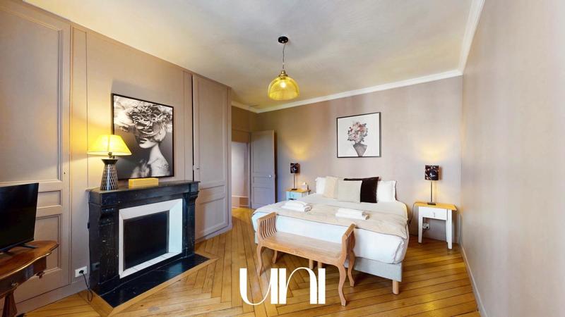 Maison bourgeoise - 264 m² - 7 pièces