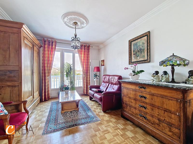 Maison - 77 m² - 4 pièces