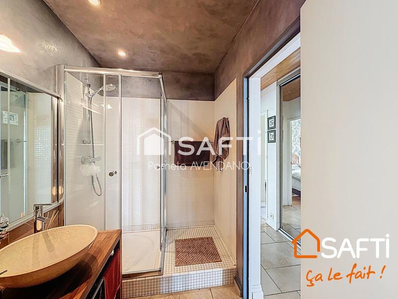 Maison - 140 m² - 7 pièces