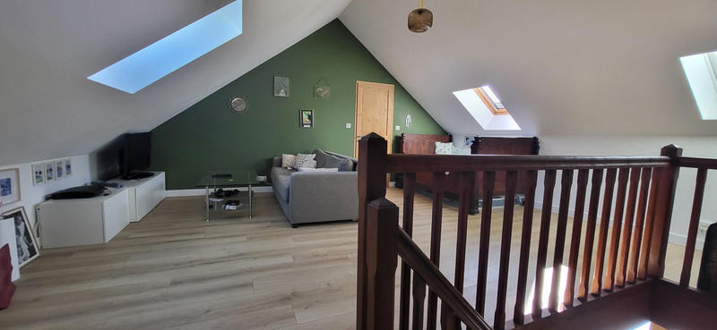 Maison - 200 m² - 8 pièces