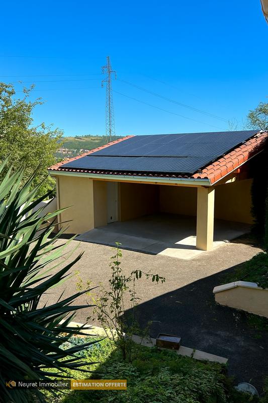 Maison - 145 m² - 7 pièces