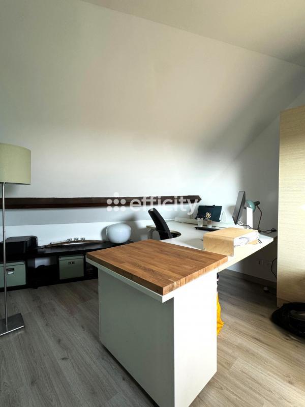 Maison - 144 m² - 5 pièces