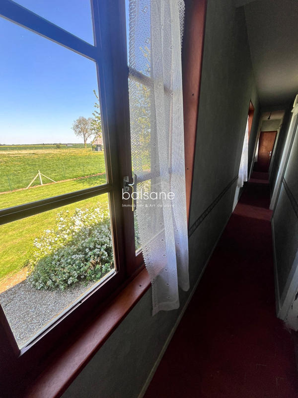 Maison - 257 m² - 8 pièces