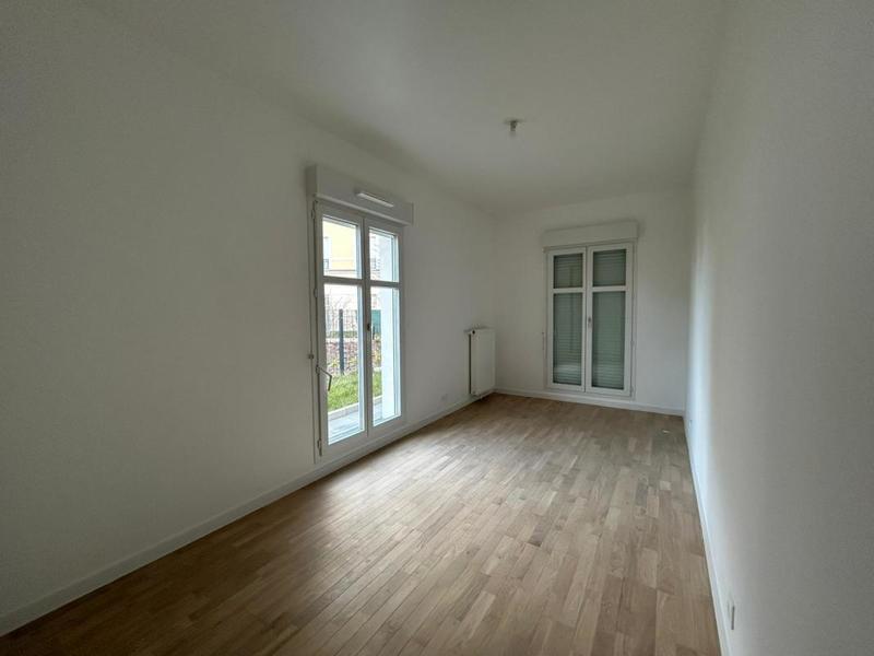 Appartement - 90 m² - 4 pièces