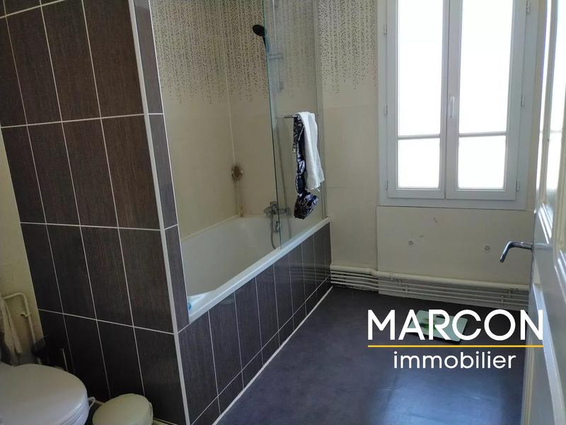 Maison de ville - 95 m² - 5 pièces