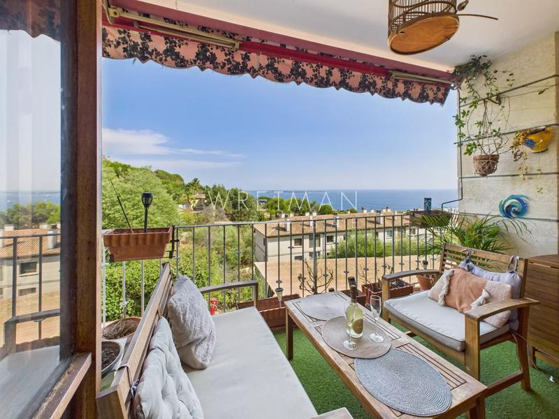 Appartement - 79 m² - 4 pièces