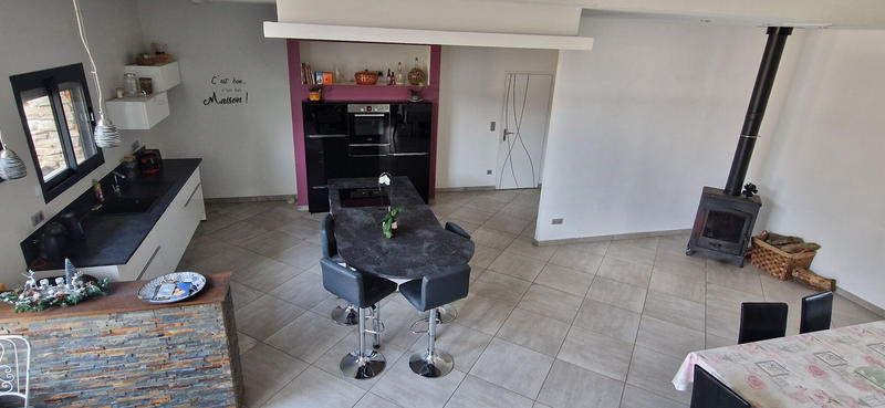 Maison - 166 m² - 6 pièces