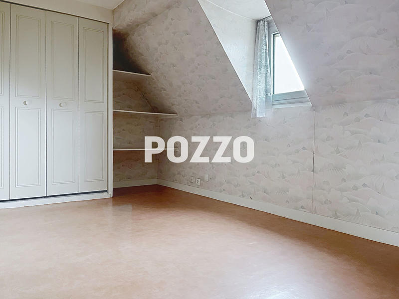 Immeuble - 35 m² - 5 pièces