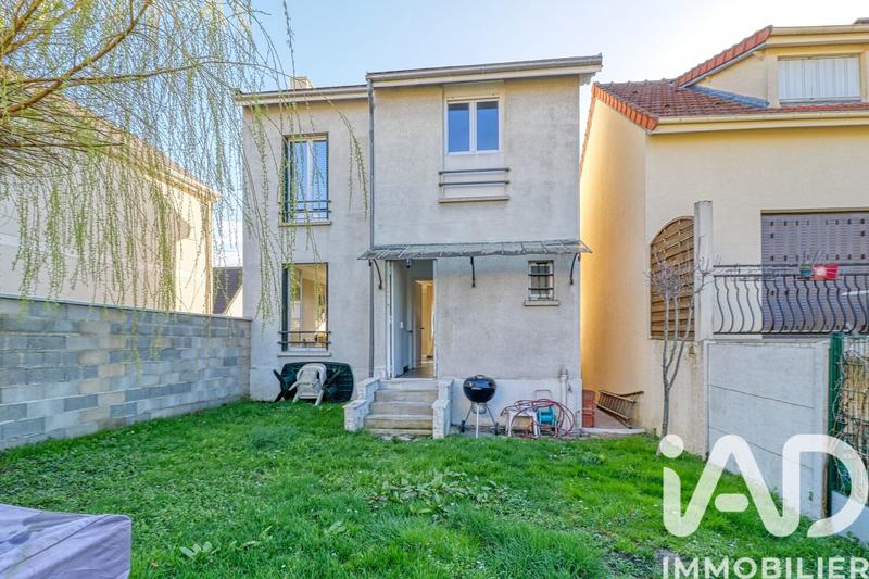 Maison - 86 m² - 4 pièces
