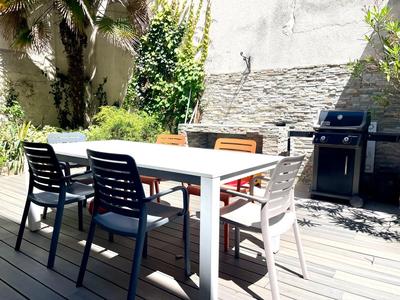 Appartement - 140 m² - 5 pièces