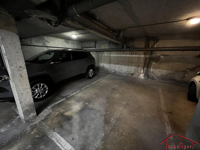 Local commercial - 61 m²