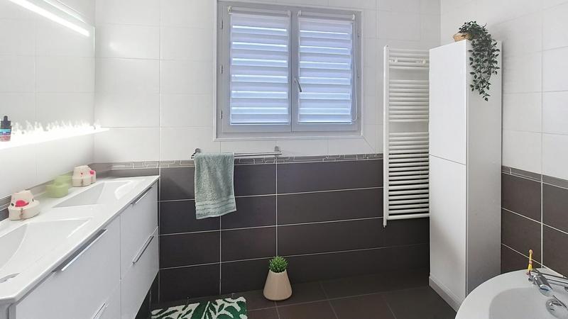 Maison - 96 m² - 4 pièces