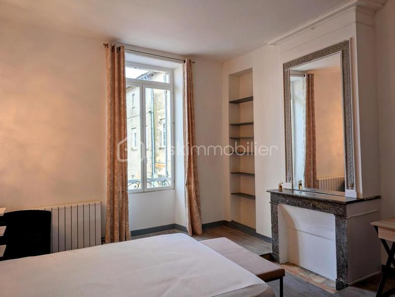 Maison bourgeoise - 250 m² - 8 pièces