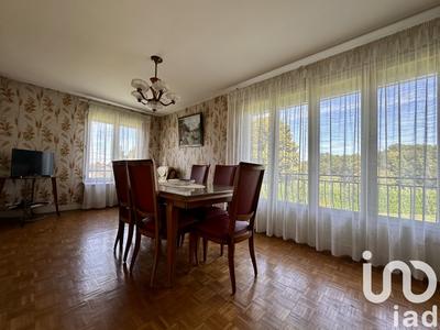 Maison - 96 m² - 4 pièces