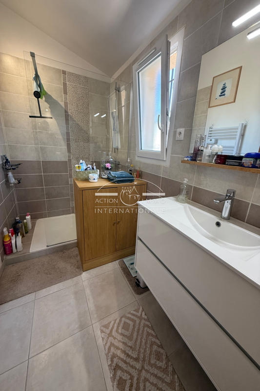 Villa - 152 m² - 5 pièces