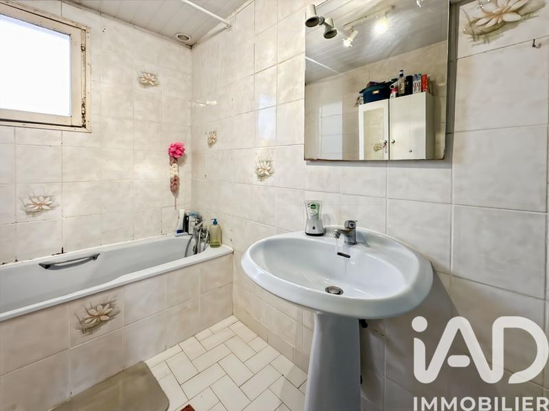 Maison - 121 m² - 6 pièces