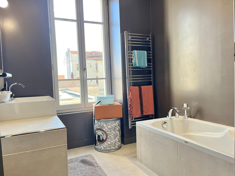 Appartement - 164 m² - 5 pièces