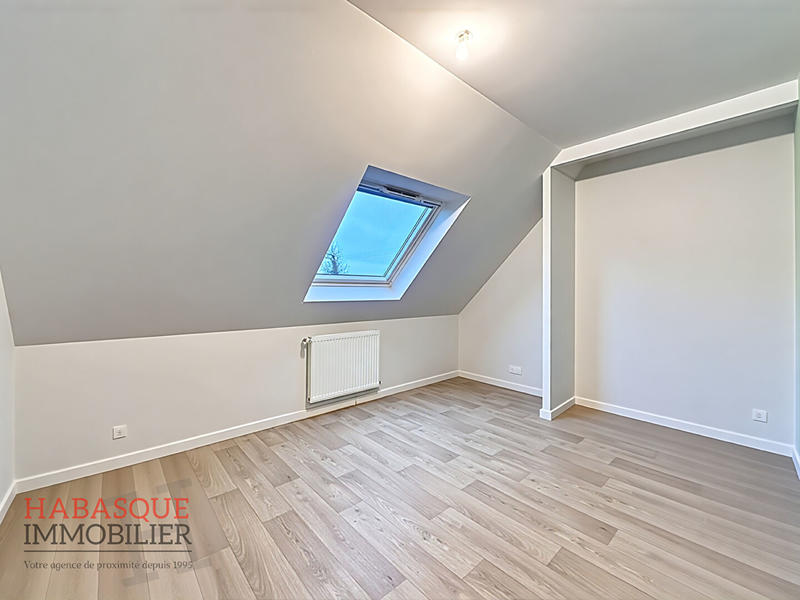 Maison - 89 m² - 5 pièces