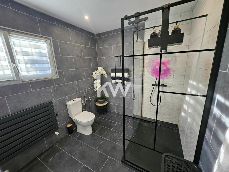 Maison - 145 m² - 7 pièces