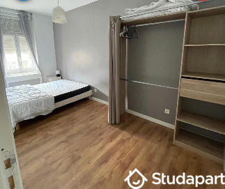 Chambre - 18 m² - 1 pièce
