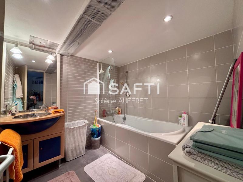 Maison - 100 m² - 4 pièces