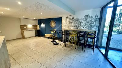 Bureau - 56 m² - 2 pièces