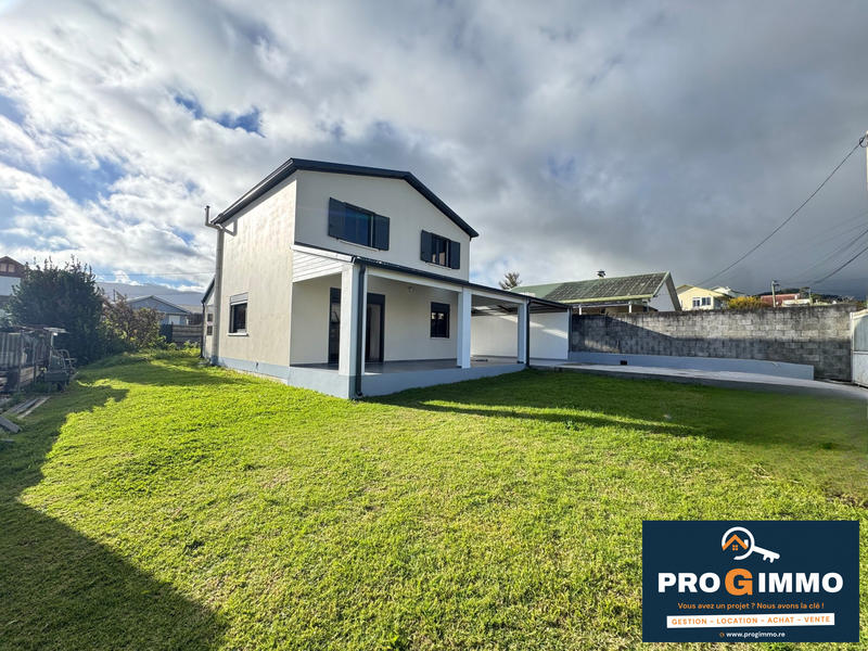 Maison traditionnelle - 90 m² - 4 pièces