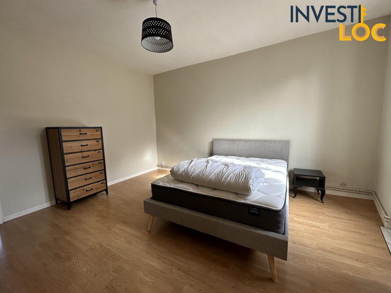 Appartement - 80 m² - 3 pièces