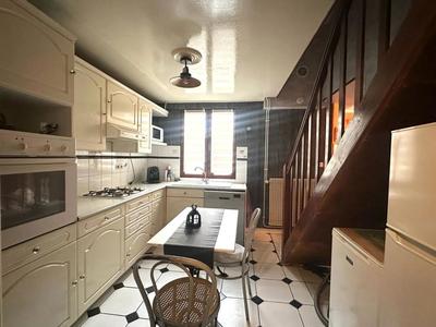 Maison de ville - 110 m² - 4 pièces