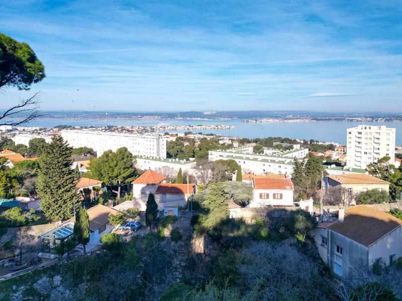 Maison - 160 m² - 5 pièces