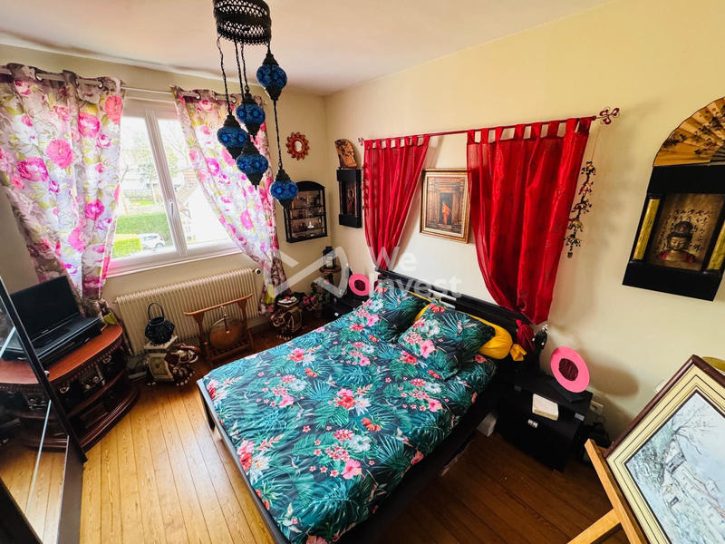 Appartement - 90 m² - 6 pièces