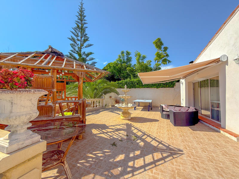 Maison - 120 m² - 5 pièces