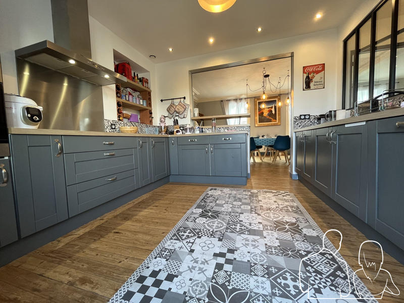 Maison - 160 m² - 7 pièces