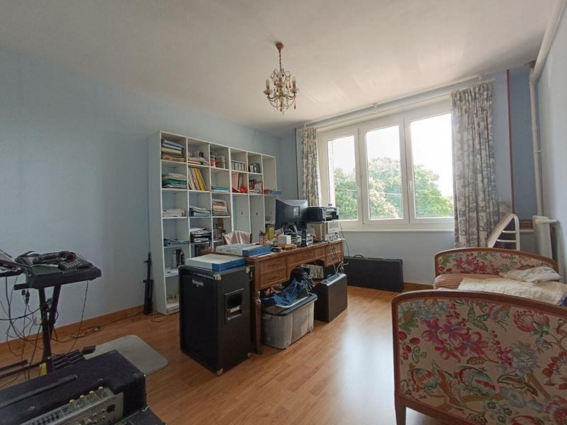 Maison - 143 m² - 6 pièces