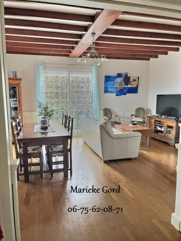 Maison - 131 m² - 10 pièces