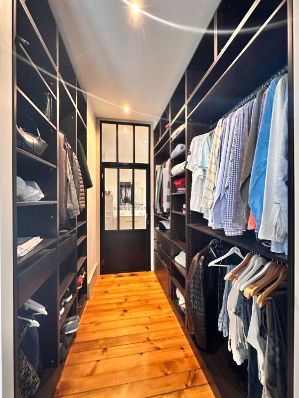 Maison - 292 m² - 8 pièces