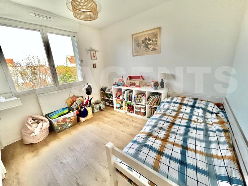 Maison - 157 m² - 7 pièces