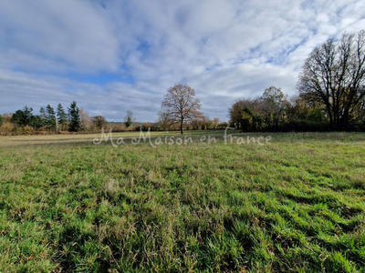 Maison - 215 m² - 1 pièce