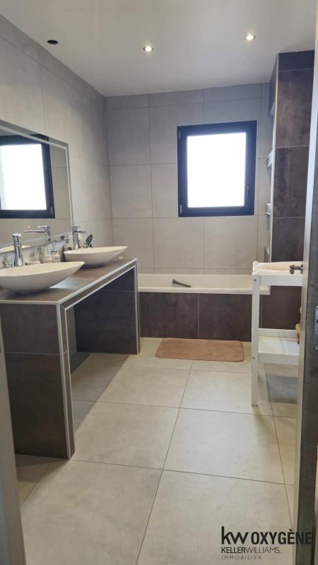 Maison - 134 m² - 5 pièces