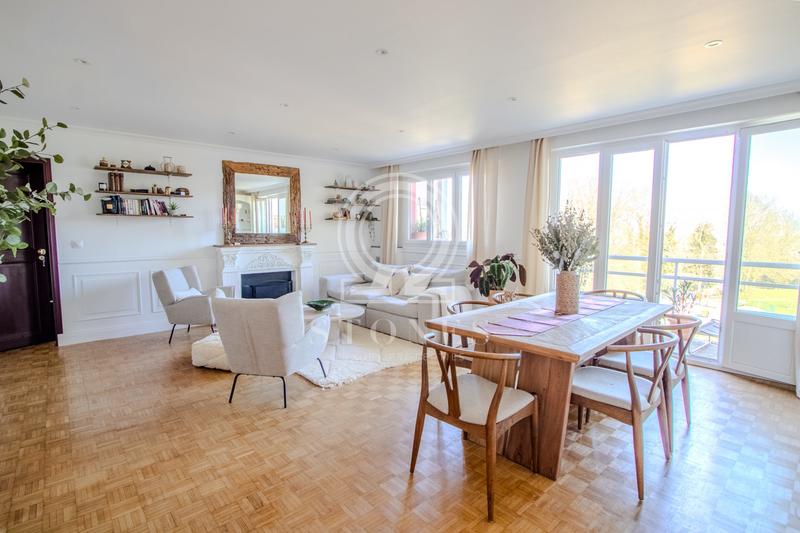 Appartement - 80 m² - 4 pièces