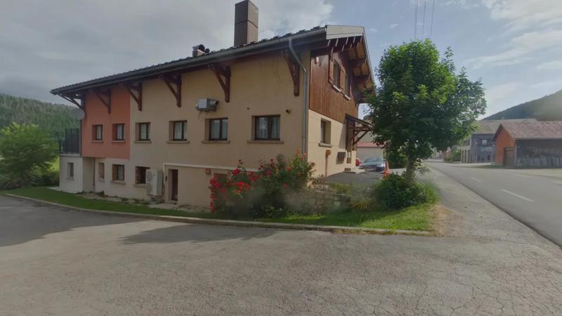 Appartement - 315 m² - 13 pièces